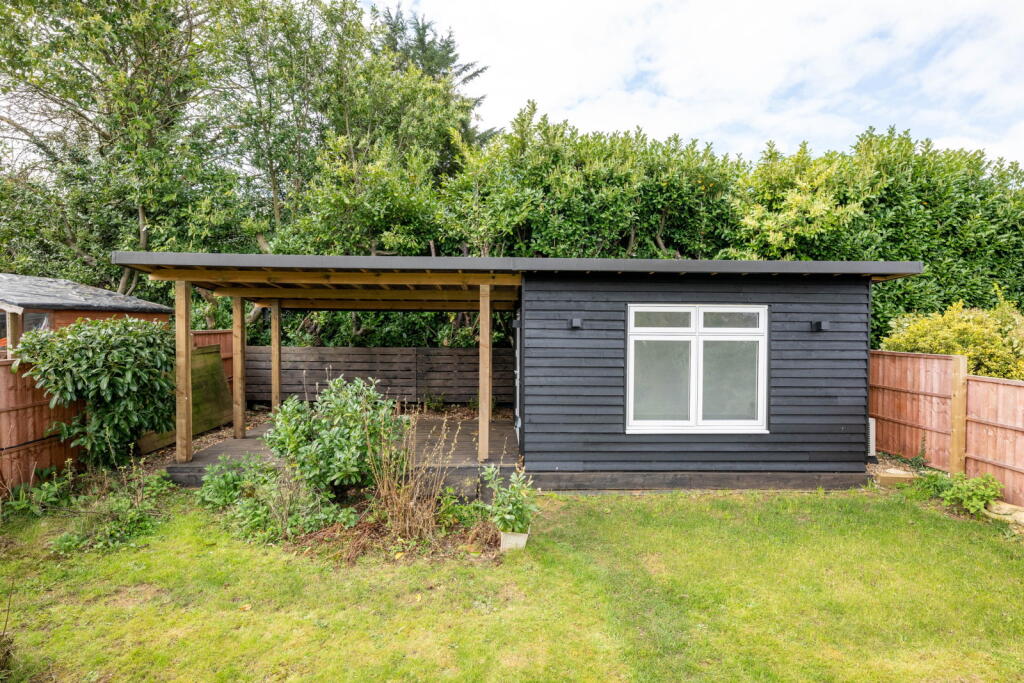 Additional image 41 of Park Rise Close, Harpenden, Hertfordshire, AL5 3AW