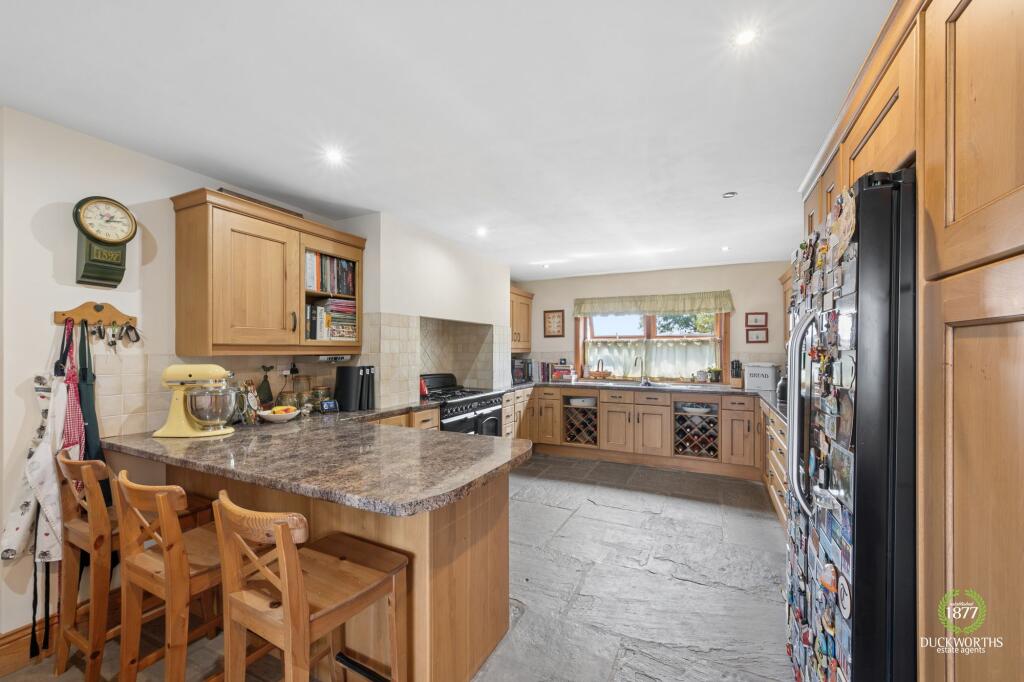 Cross Edge, Oswaldtwistle, BB5 photo 5
