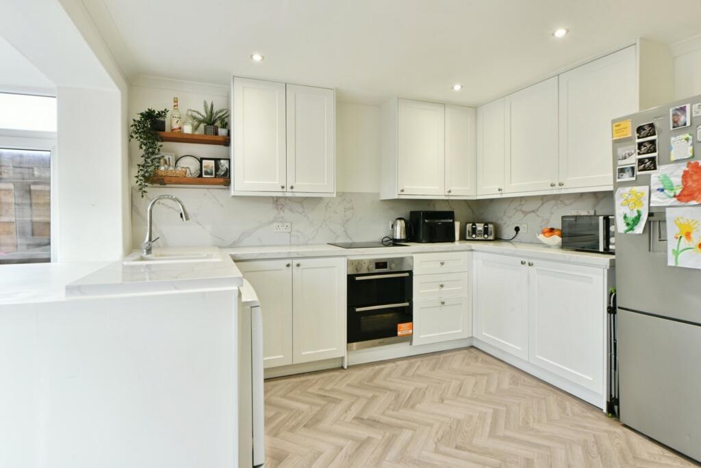 House in Marple - More
