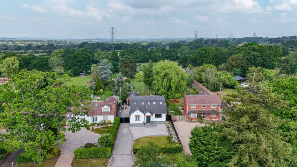 Additional image 20 of Wood Lane, Astwood Bank, B96