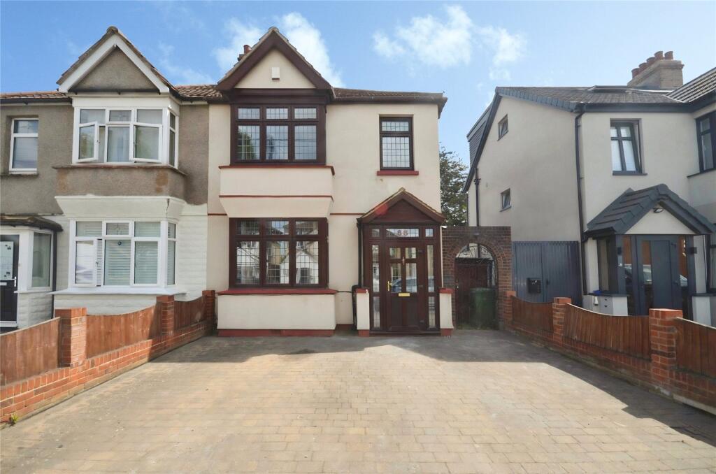 Main image of property: Grenfell Avenue, Hornchurch, Essex, RM12