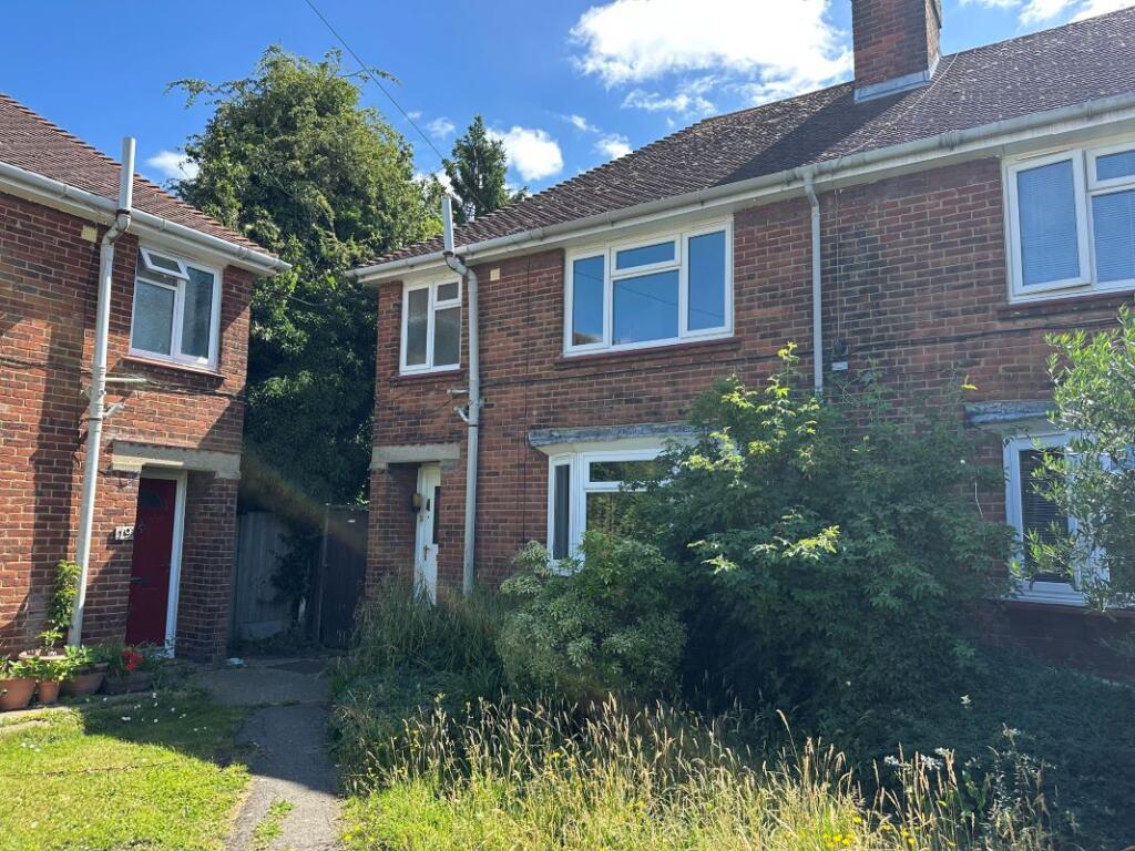 Main image of property: 21 Watling Place, Sittingbourne, Kent, ME10 4ST