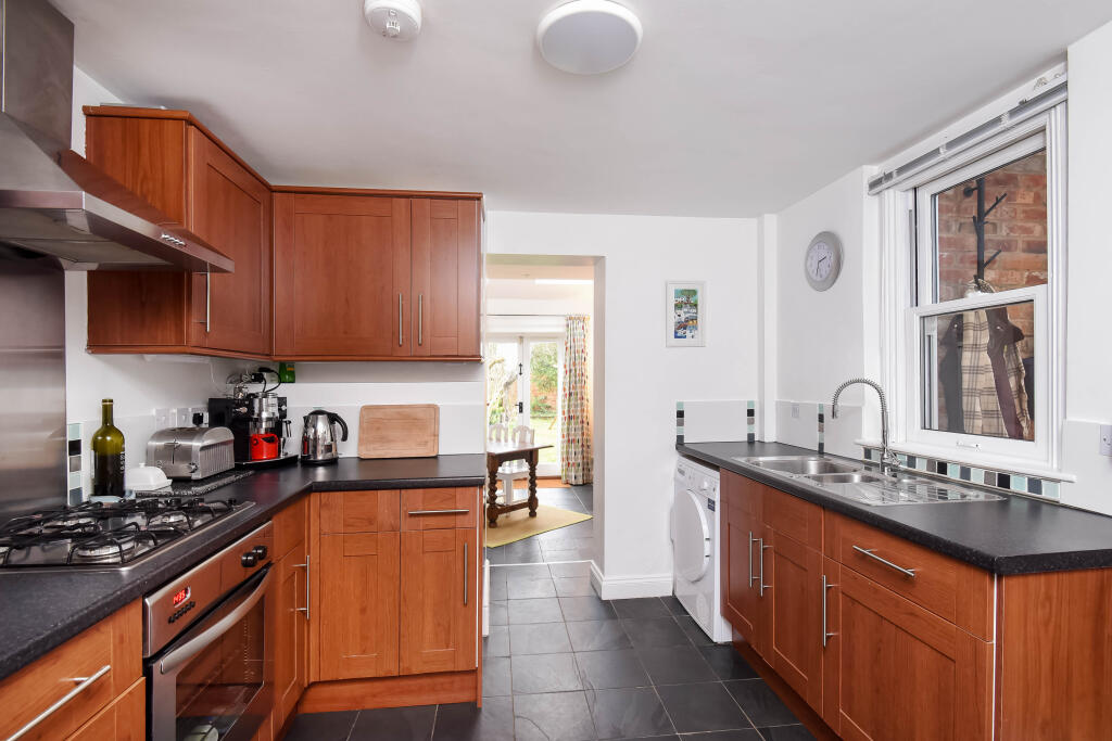 Main image of property: Old Road, Headington, OX3