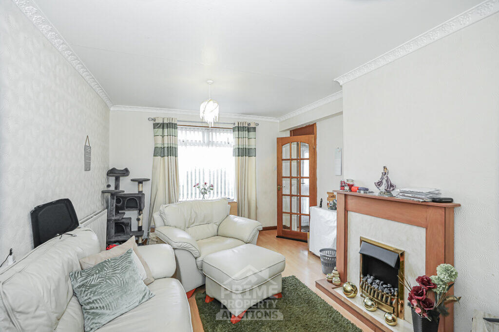House in Falkirk - View 3