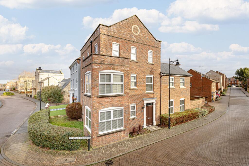 Main image of property: Felstead Crescent, Stansted, Essex, CM24