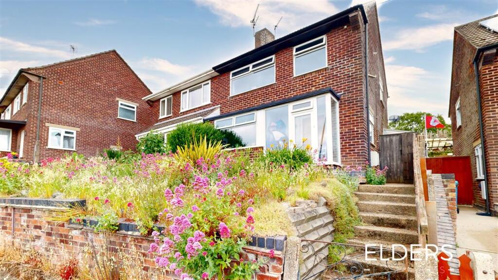 Main image of property: Kenilworth Drive, Kirk Hallam