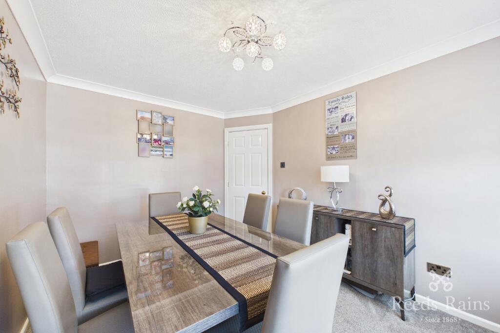 House in Leeds, Blackgates, West Ardsley - View 5
