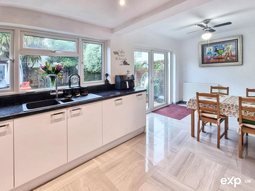 House in Torquay - View 4
