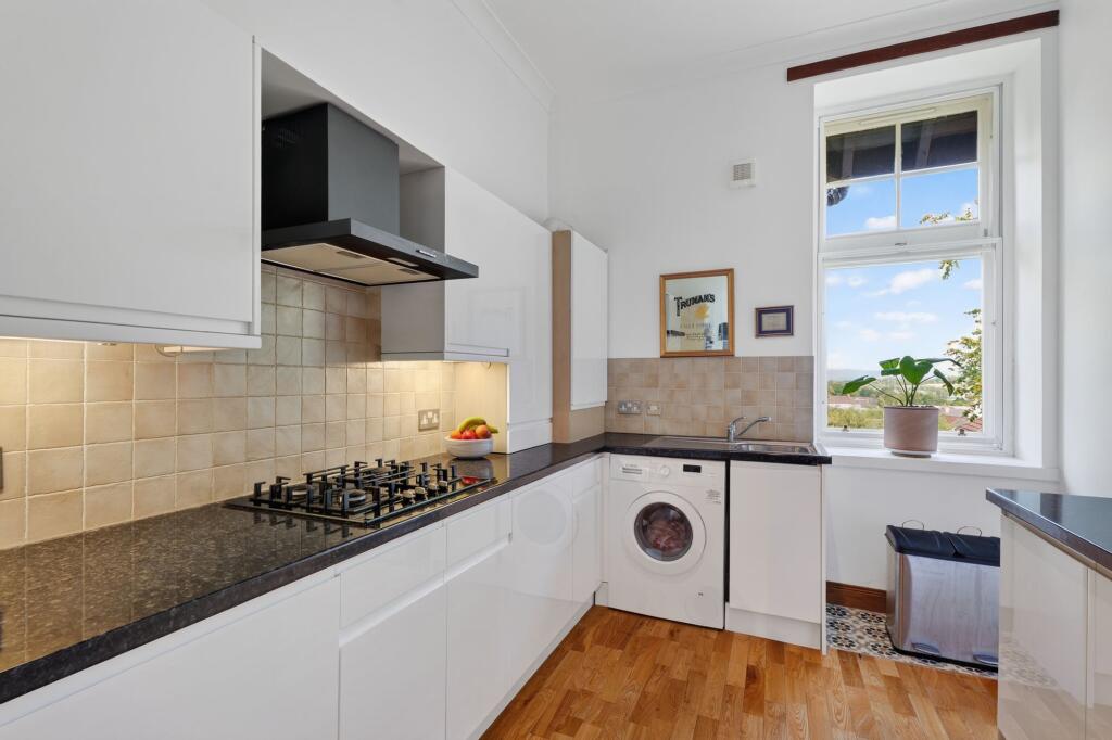 Apartment in Motherwell - View 3