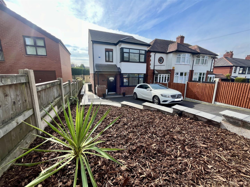 Main image of property: Mottram Road, Stalybridge