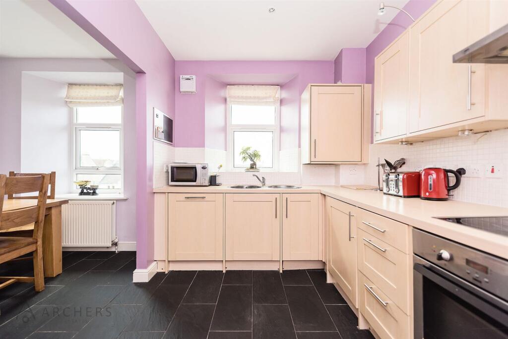 Apartment in Sheffield - More