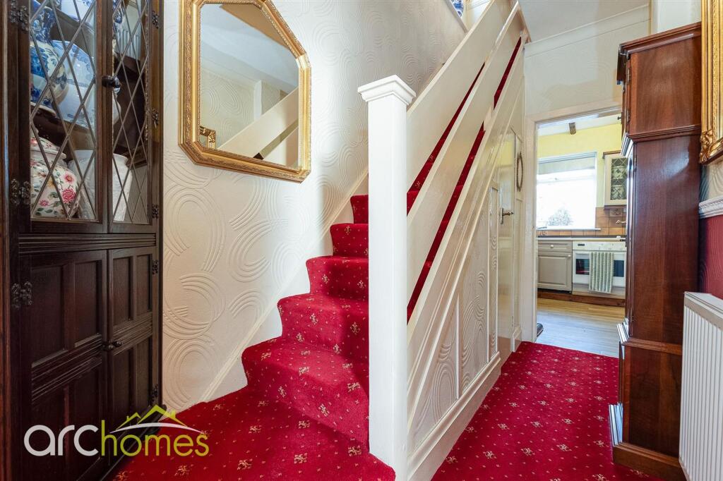 House in Wigan, Hag Fold - More