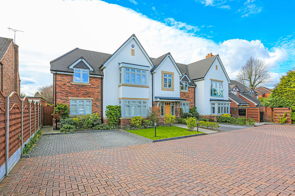 Additional image 31 of Whitegates, 334 Warwick Road, Solihull