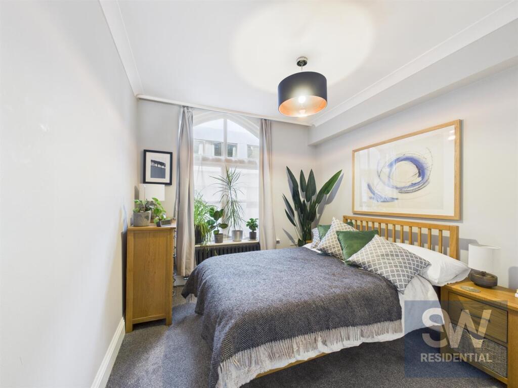 Main image of property: York Place, Leeds