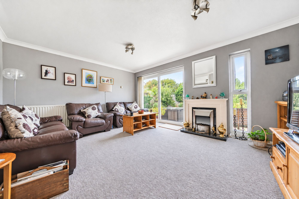House in Portsmouth - View 4