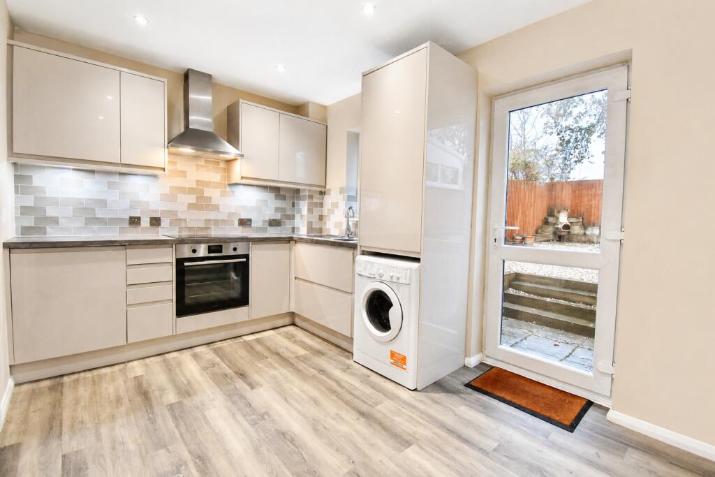 House in Northampton - View 2