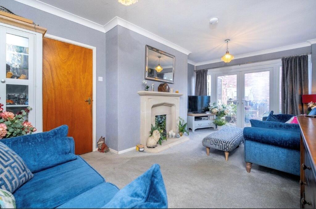 House in Nottingham - View 5