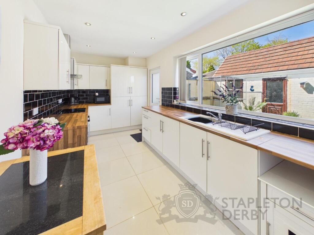 House in St Helens, Portico, Eccleston - View 5
