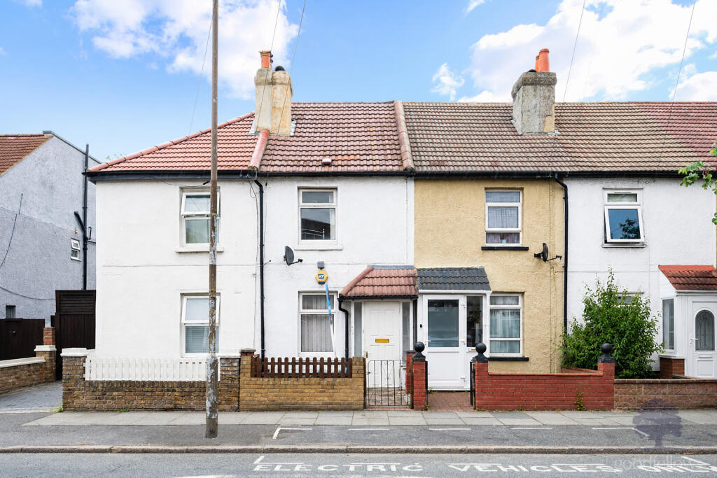 Main image of property: Tamworth Lane, Mitcham, CR4