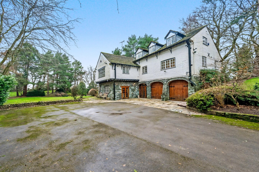 Main image of property: Oak Road, Mottram St Andrew, Macclesfield, SK10