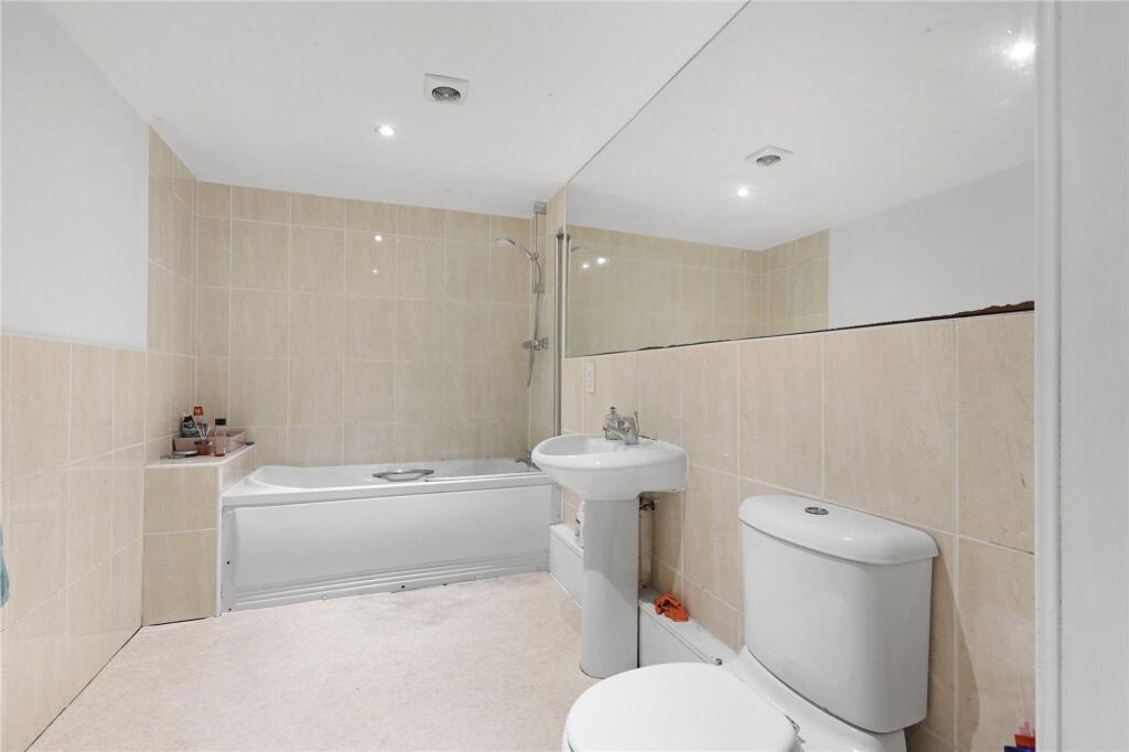 Apartment in Stockton-on-Tees, Nunthorpe - More