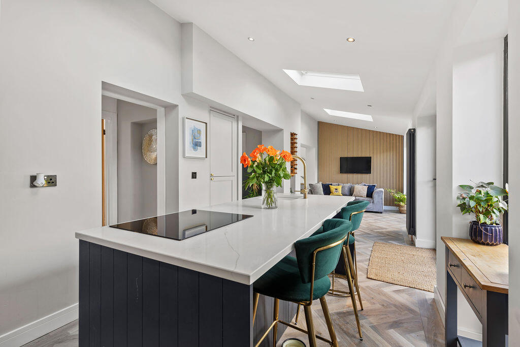 House in Swansea - View 2