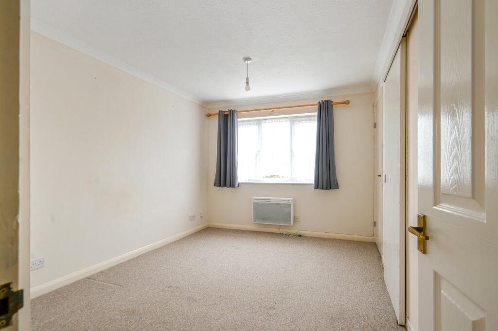 House in Tonbridge - More