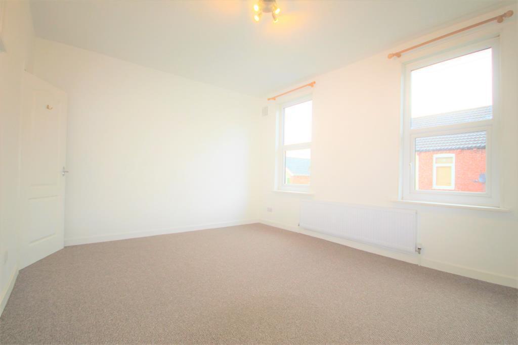 House in Leeds - View 5