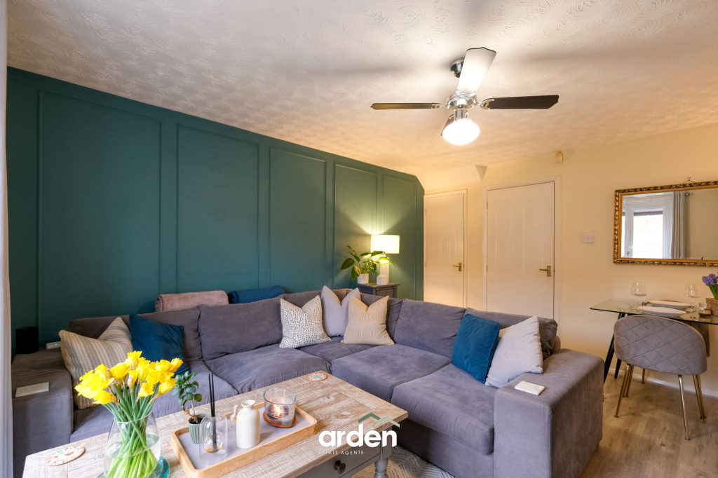 Bedlam Wood Road, Northfield, B31