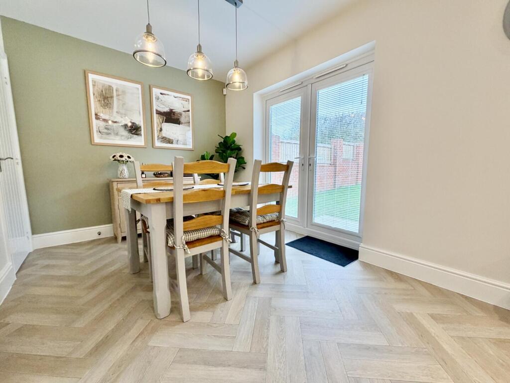 House in Leeds - View 5