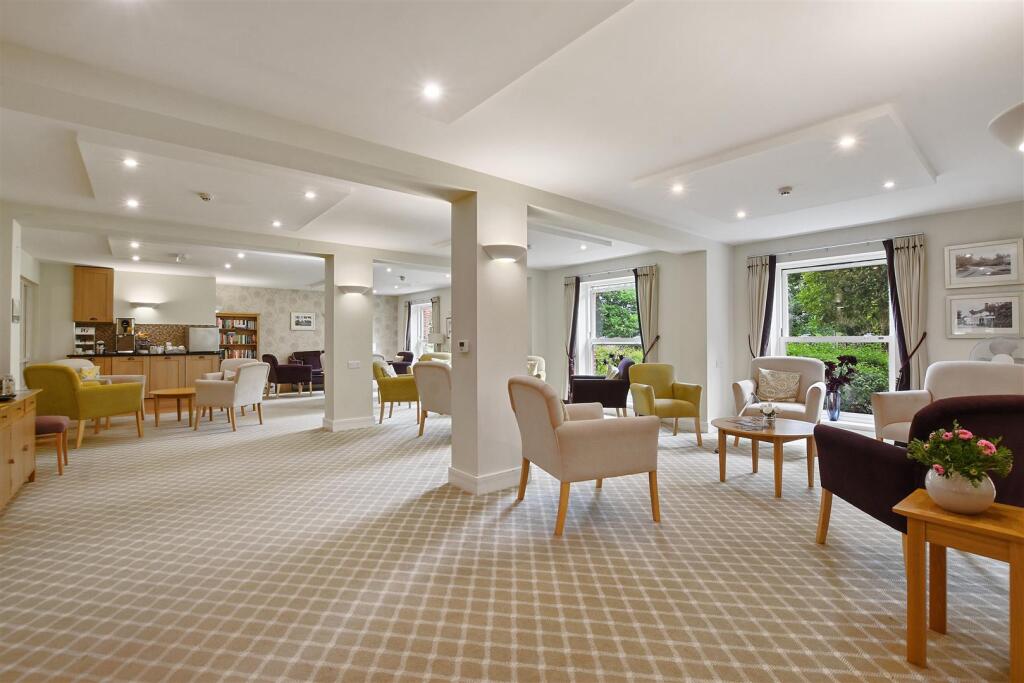 Additional image 20 of Peel Court, College Way, Welwyn Garden City, Hertfordshire, AL8 6DG