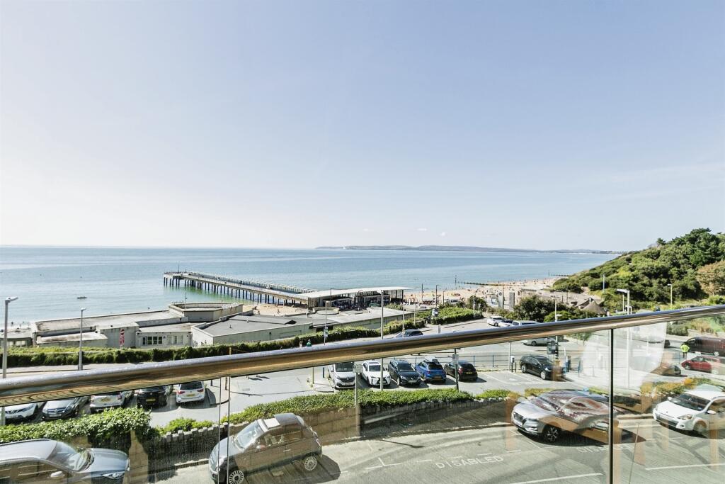 Marina Close, Boscombe, Bournemouth photo 2