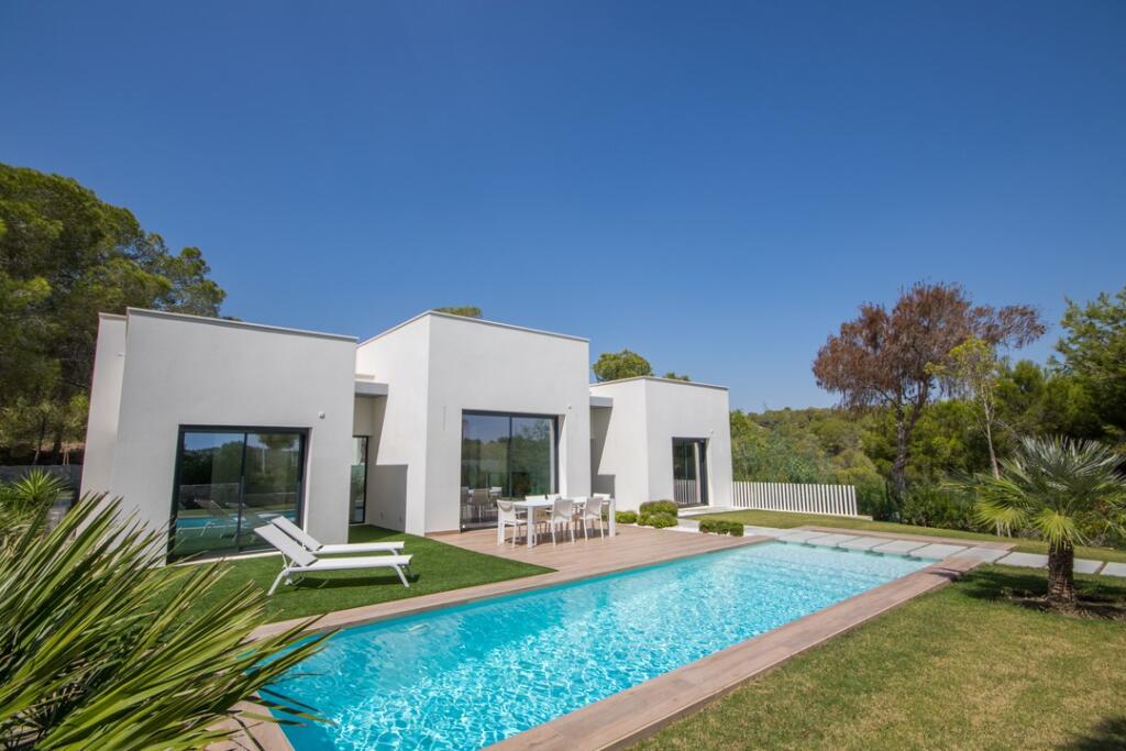 Main image of property: Valencia, Alicante, Las Colinas Golf