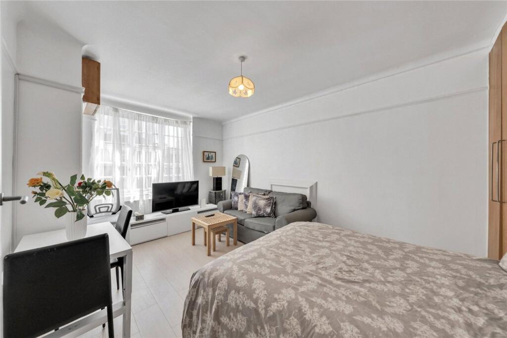 Apartment in London, St. John's Wood - View 4