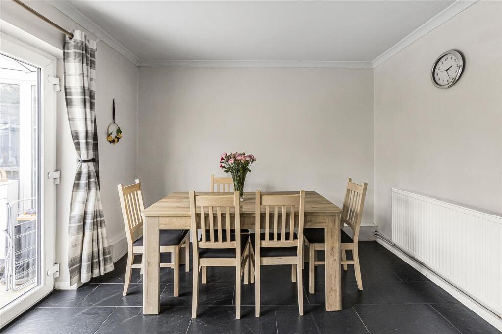 House in Stevenage - View 4