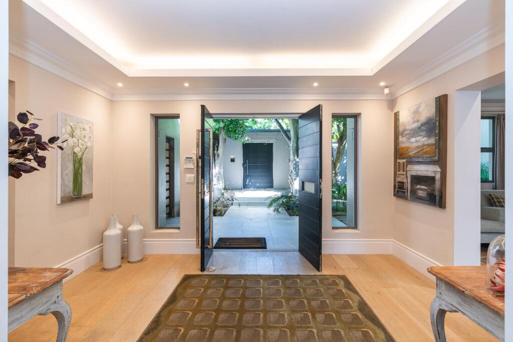 Main image of property: Western Cape, Cape Town, Cape Town