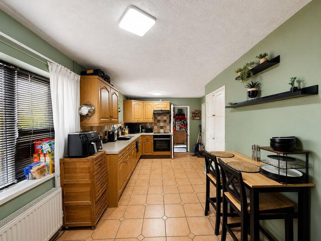 House in Wolverhampton, West Midlands - View 5