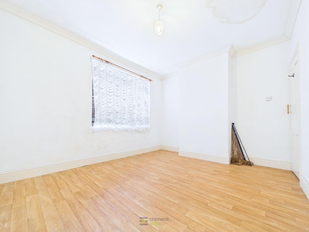 House in Portsmouth - View 5