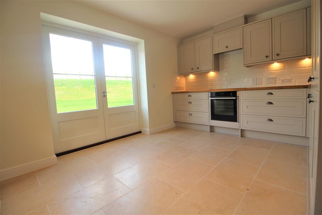 House in Reading - View 4