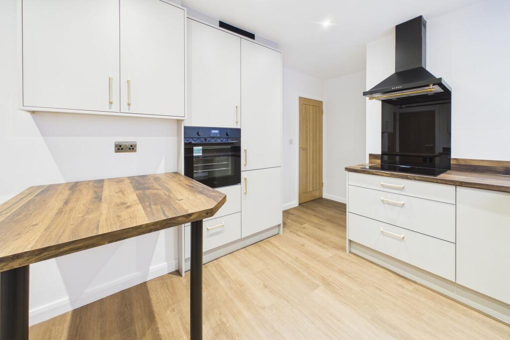 Lucia Lane, Guisborough, TS14 photo 4