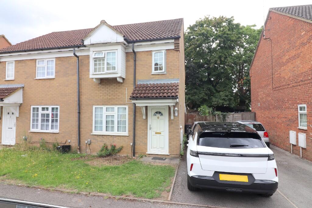Main image of property: Coyney Green, Luton, Bedfordshire, LU3 1XJ