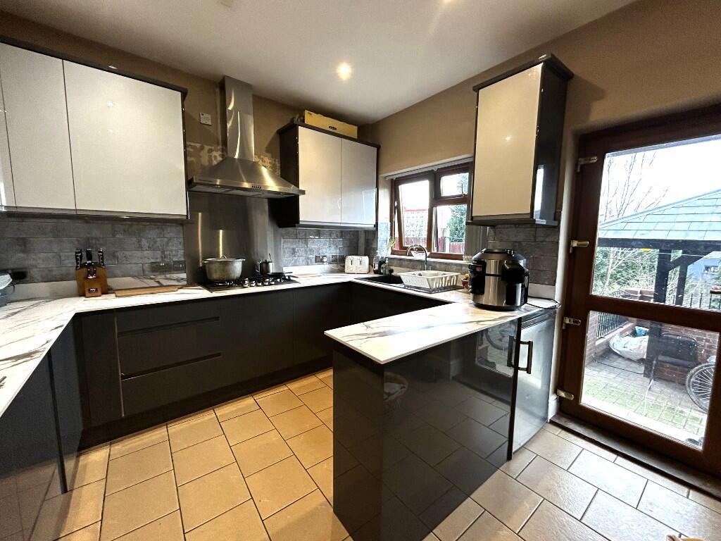 Additional image 8 of Charlemont Avenue, West Bromwich,West Midlands, B71