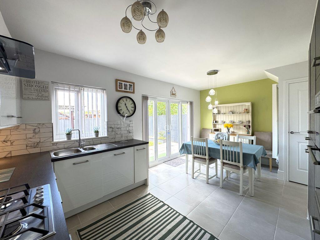 Stunning Modern Build Home. King Pellinore Close, Newport photo 2