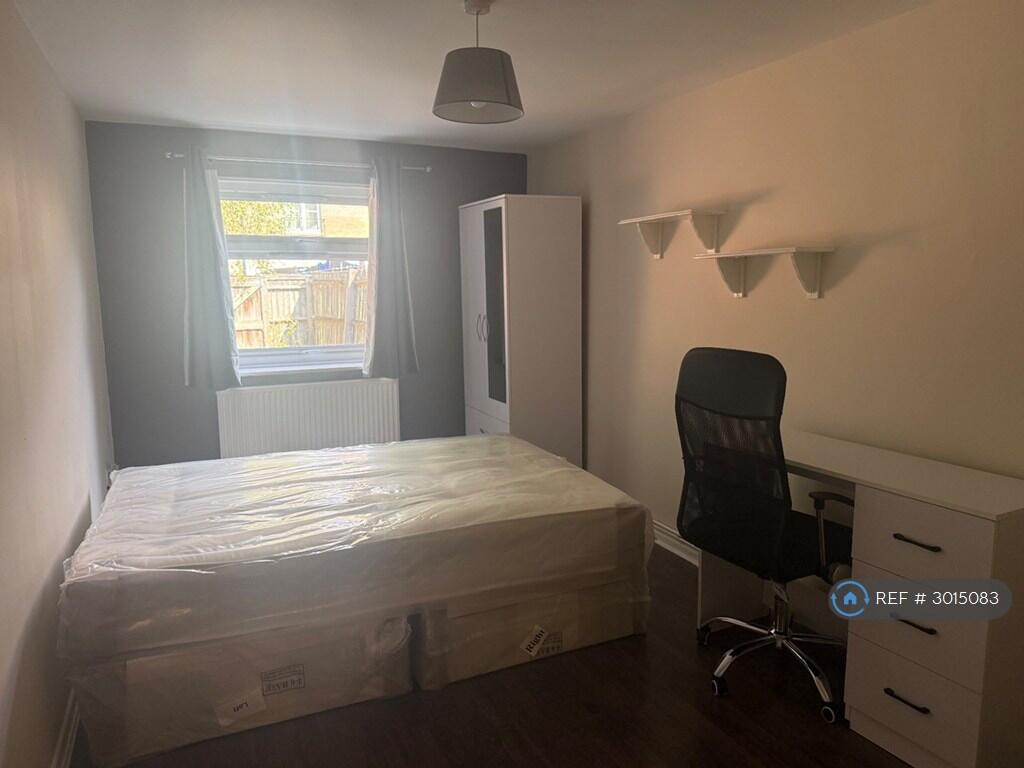 Apartment in Oxford - View 5
