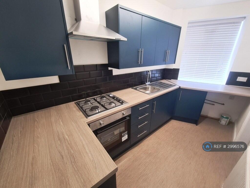 House in Bolton - View 3