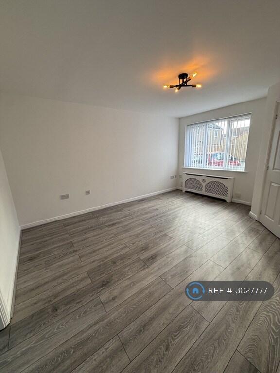 House in Ingleby Barwick, Stockton-on-Tees - More