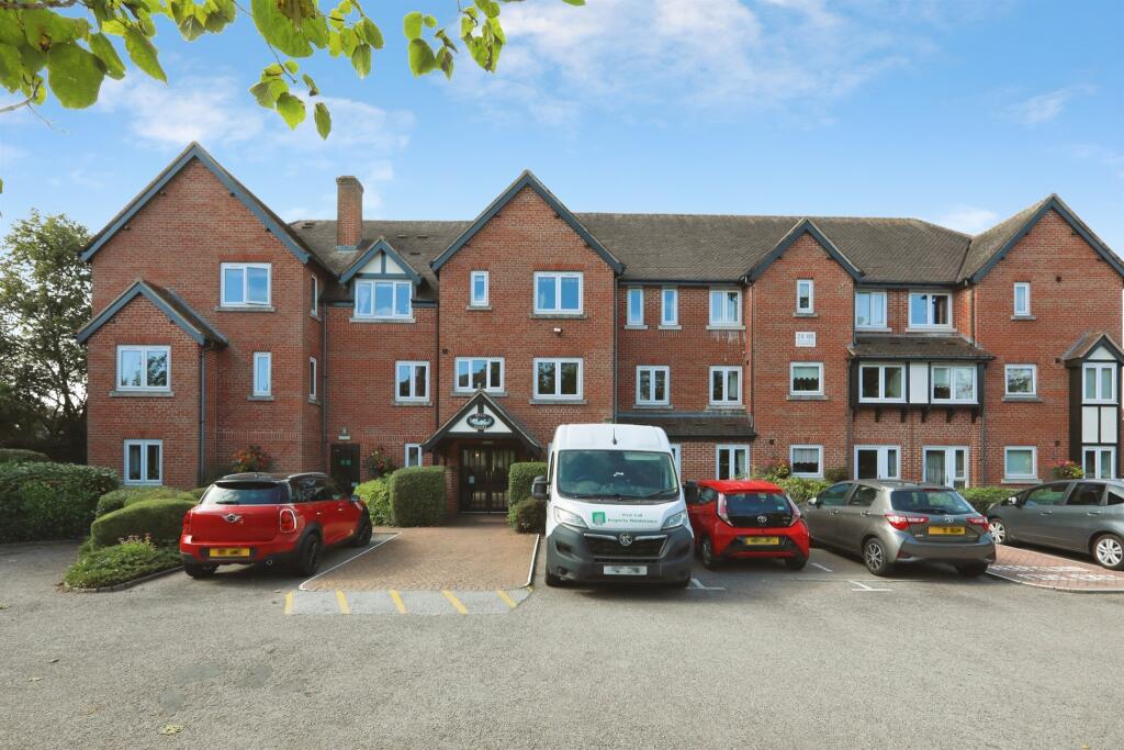 Main image of property: Swan Court, Stratford-Upon-Avon