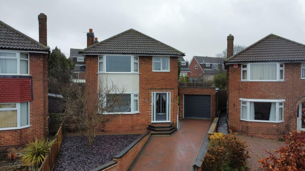 Main image of property: Cliffe Road, Gonerby Hill Foot, NG31