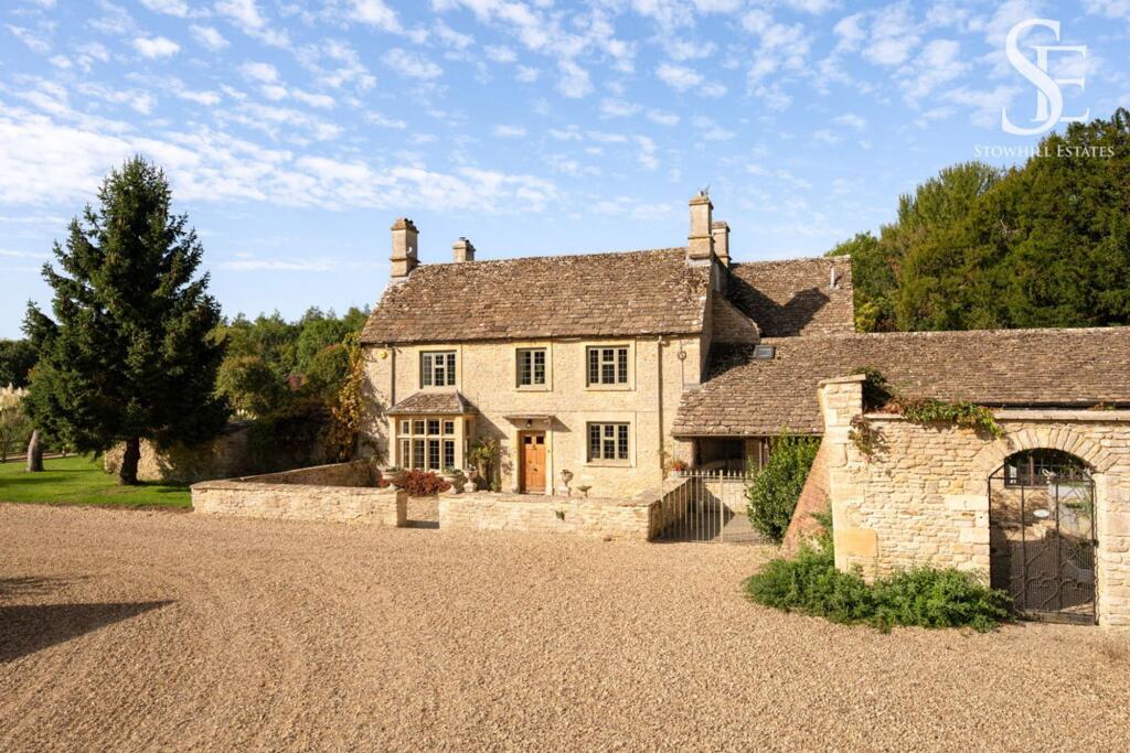 Main image of property: Warrens Cross, Lechlade, GL7