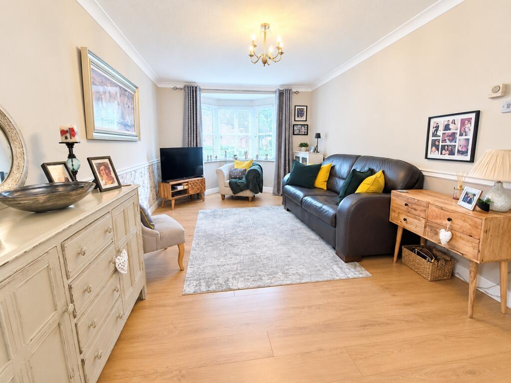 Apartment in Stockport - View 5